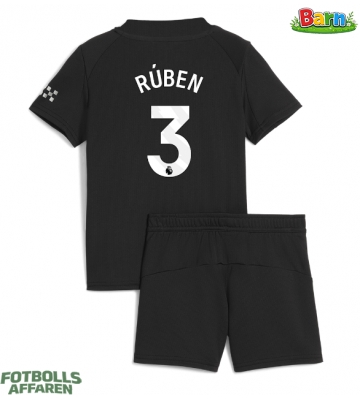 Manchester City Ruben Dias #3 Bortaställ Barn 2025-26 Kortärmad (+ Korta byxor)